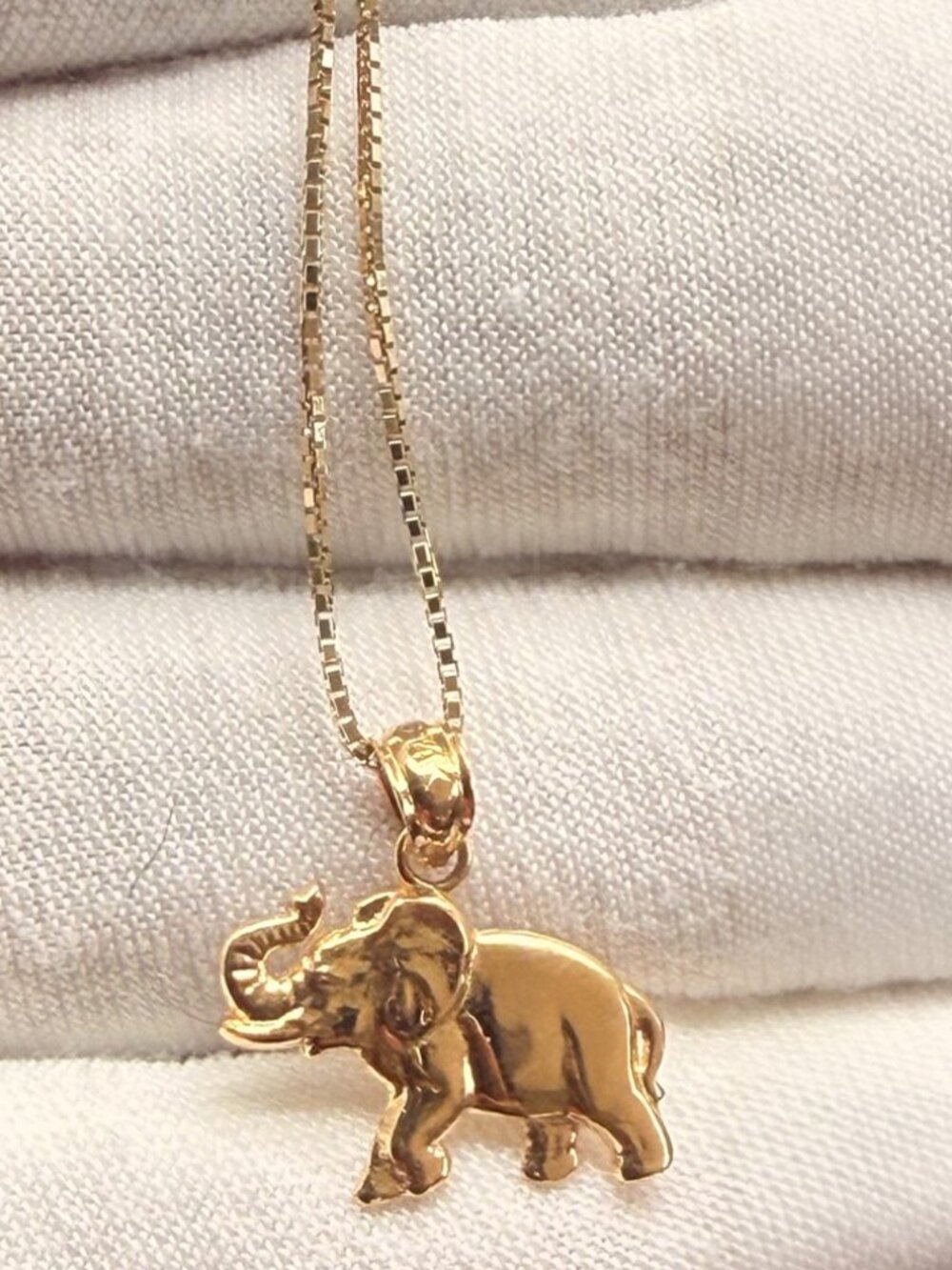 14K Yellow Gold Elephant Pendant With 0.8mm Box Chain - 16 inch